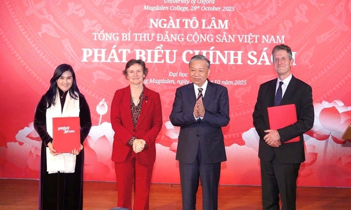 Oxford và Vietjet công bố nghiên cứu Net Zero cho ngành hàng không