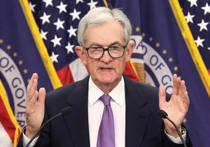 Chủ tịch Fed Jerome Powell trong cuộc họp báo hôm 29/10. Ảnh: Reuters