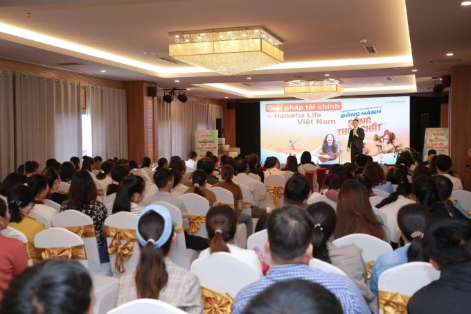 Khách hàng tham gia các sự kiện của đơn vị. Ảnh: Hanwha Life Việt Nam