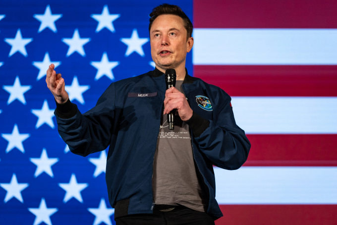 Elon Musk tại sự kiện ở thành phố Lancaster, bang Pennsylvania tháng 10/2025. Ảnh: AFP
