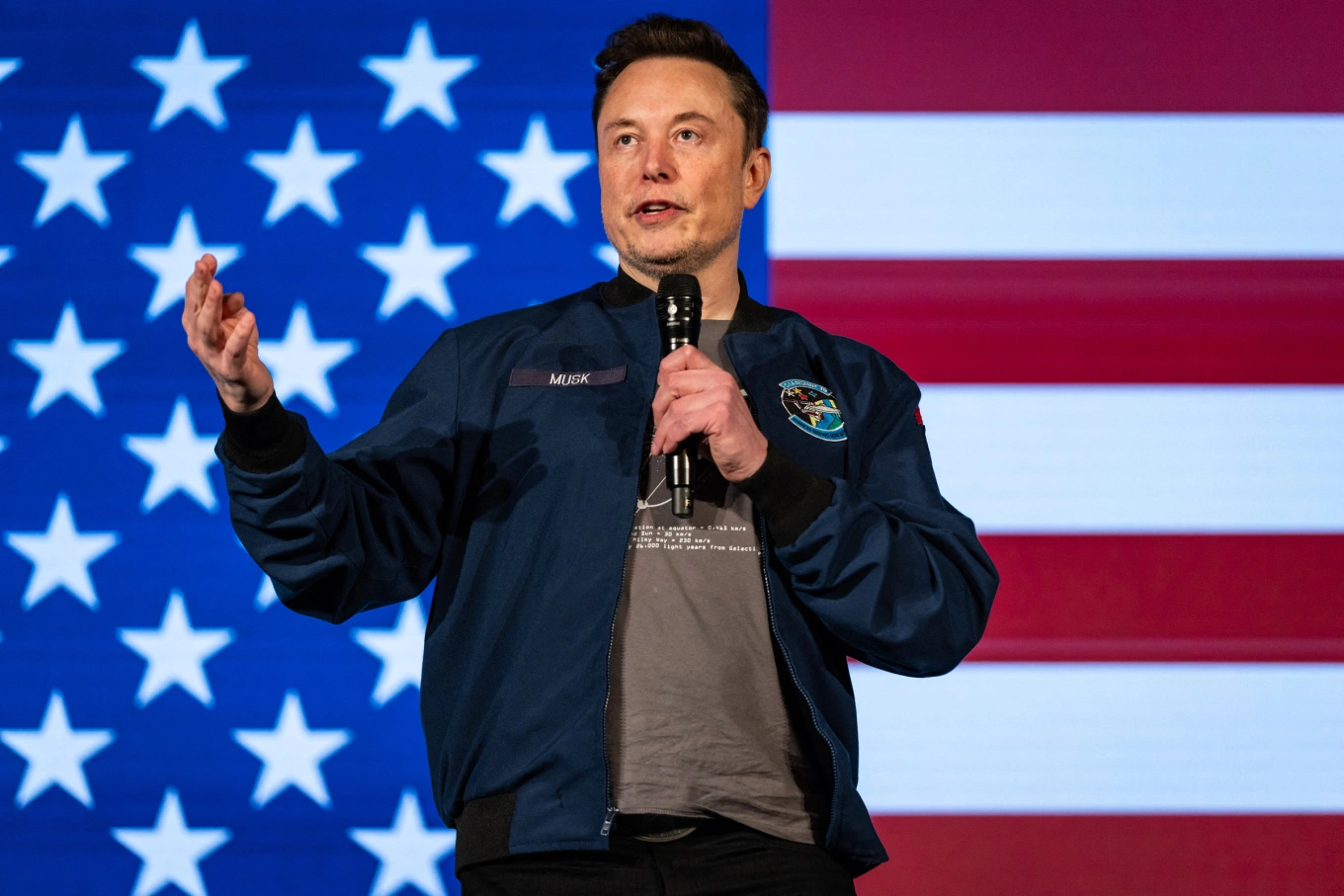 Elon Musk sở hữu tài sản 800 tỷ USD sau sáp nhập xAI vào SpaceX