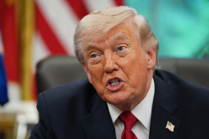 Tổng thống Mỹ Donald Trump tại Phòng Bầu dục, Nhà Trắng hôm 29/4. Ảnh: AP