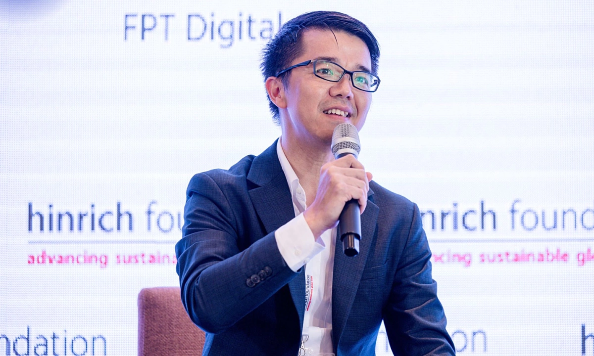 Tổng giám đốc FPT Digital nhận hai giải thưởng quốc tế về AI