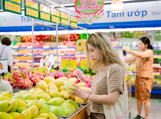 Saigon Co.op giảm giá trái cây nhập khẩu và nội địa