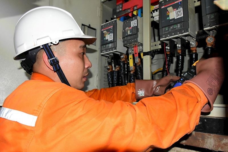 Bộ Công Thương muốn áp khung giờ điện cao điểm 17h30-22h30