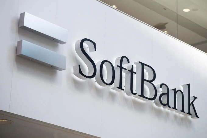 Logo Softbank tại một cửa hàng ở Tokyo ngày 13/5. Ảnh: AFP