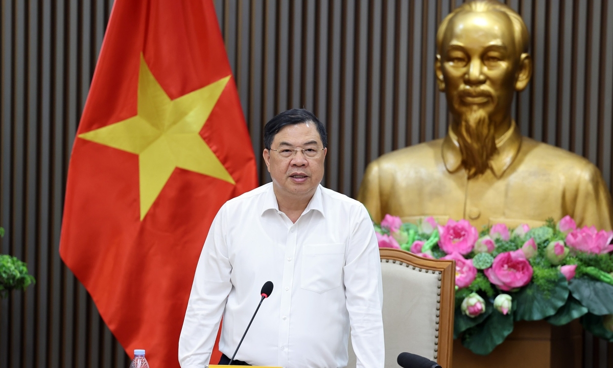 Phó thủ tướng yêu cầu đảm bảo quyền lợi người dùng khi chuyển sang E10