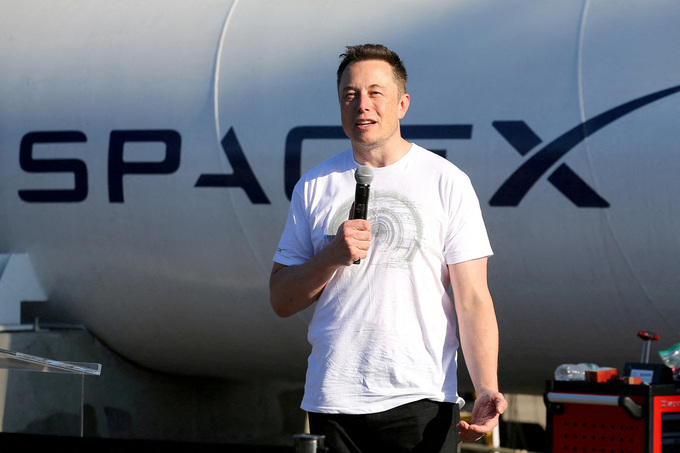 Elon Musk tại một sự kiện của SpaceX ở California tháng 8/2017. Ảnh: Reuters