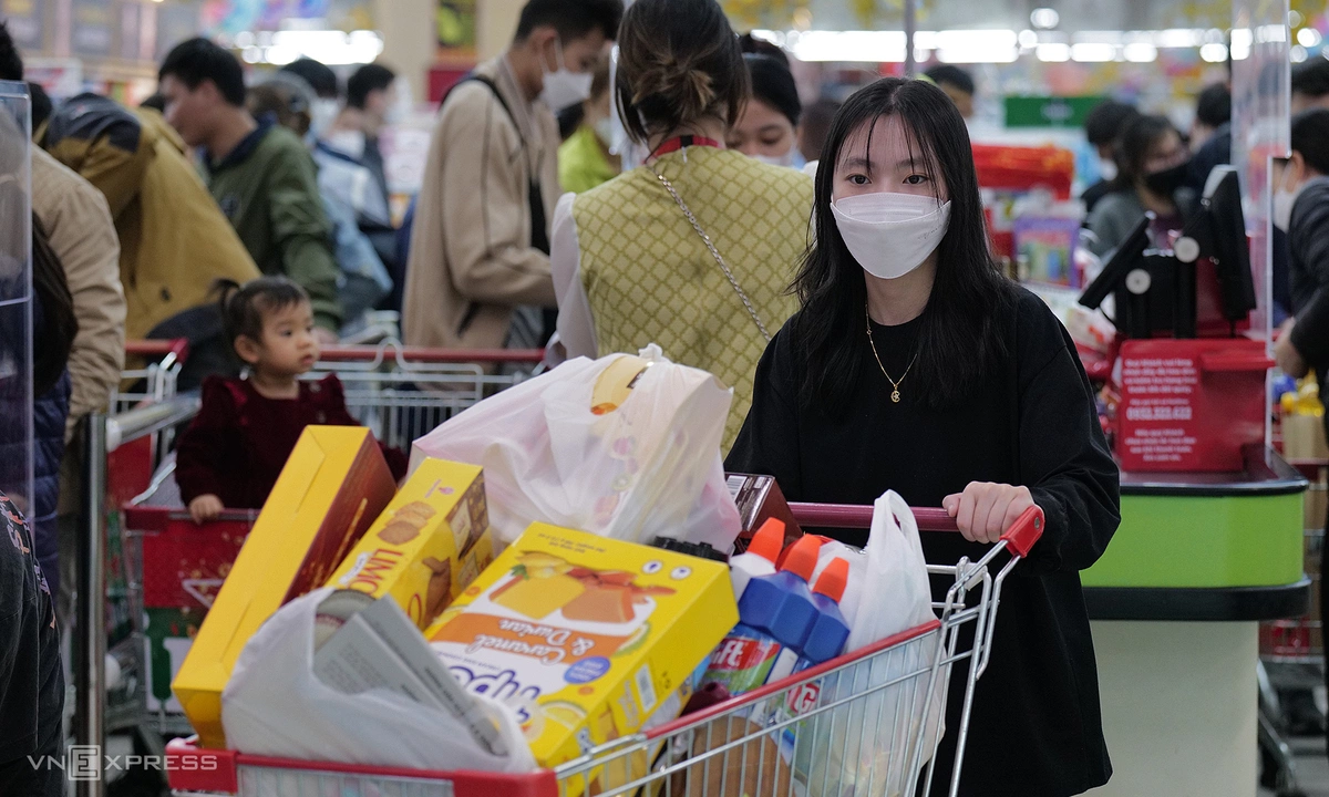 Vì sao Việt Nam chưa cấm được túi nilon, nhựa một lần?