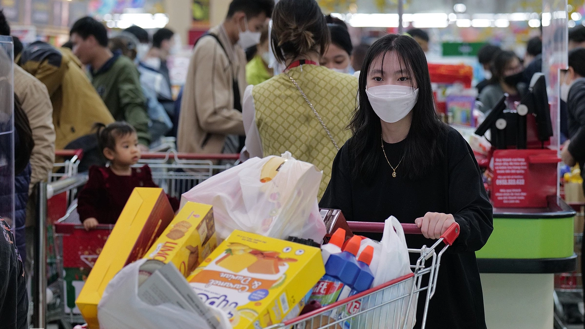 Vì sao Việt Nam chưa cấm được túi nilon, nhựa một lần?