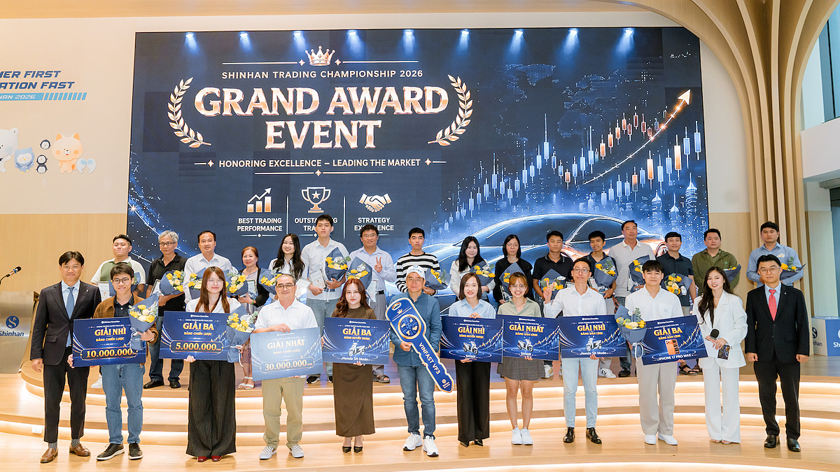 Chứng khoán Shinhan trao giải cuộc thi 'Chứng trường huyền thoại'