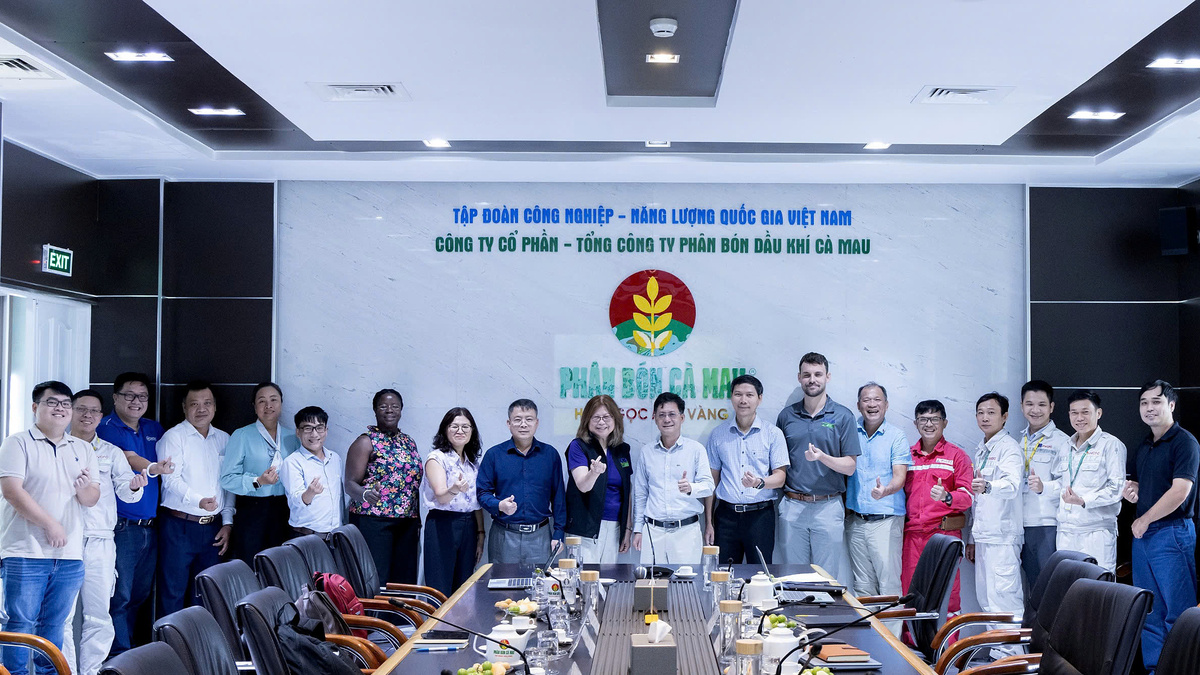 Phân bón Cà Mau mở rộng hợp tác quốc tế