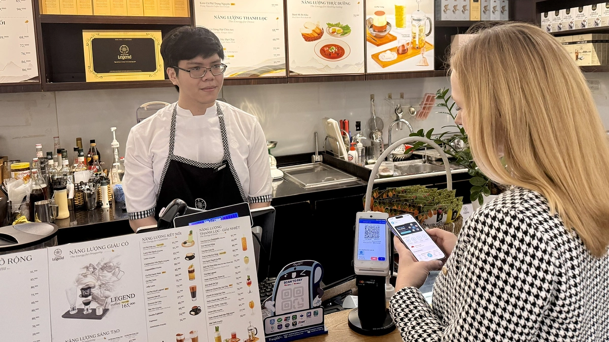 Có thể thanh toán QR bằng tài khoản Việt Nam tại Singapore
