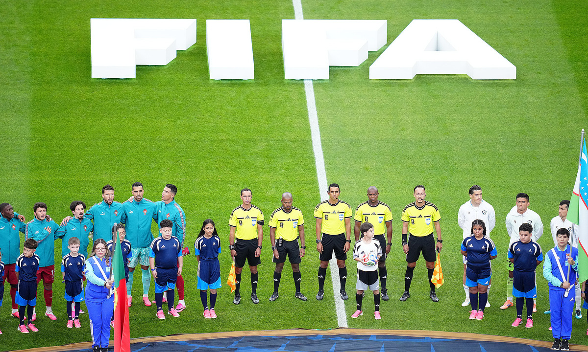 Giá trị kinh tế chục tỷ USD do World Cup 2026 tạo ra bị nghi ngờ
