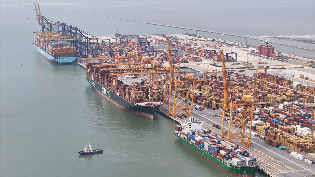 ADB hạ dự báo tăng trưởng Đông Nam Á do khủng hoảng năng lượng toàn cầu