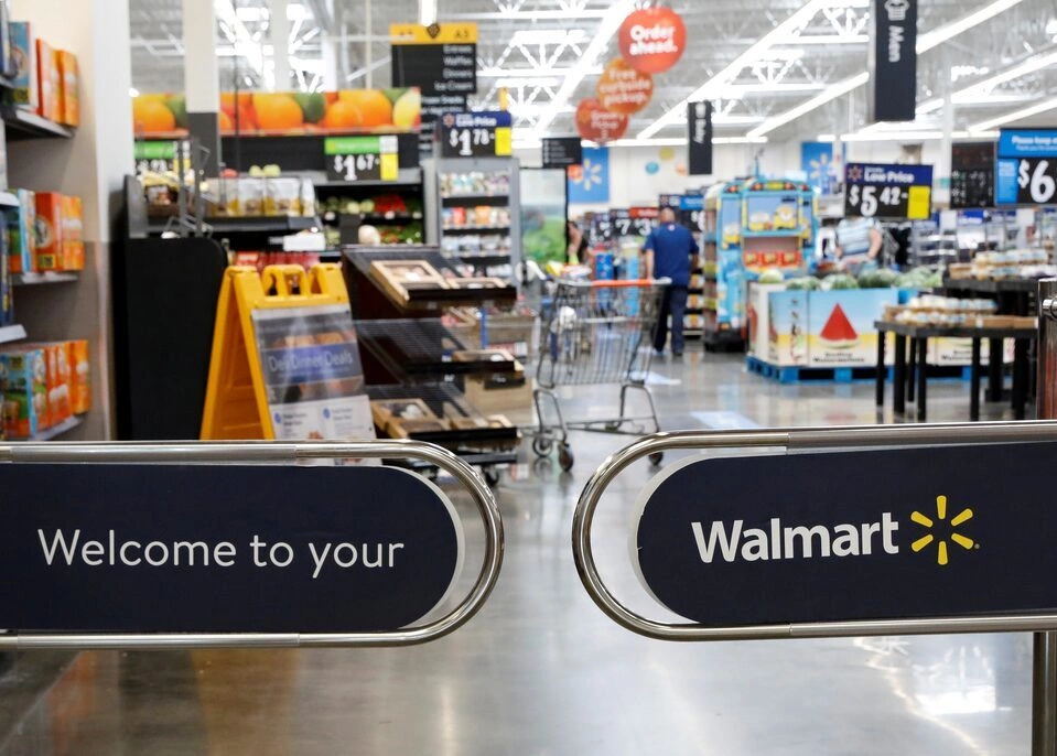 Lối vào một cửa hàng của Walmart tại Pennsylvania Tháng 7/2020. Ảnh: Reuters