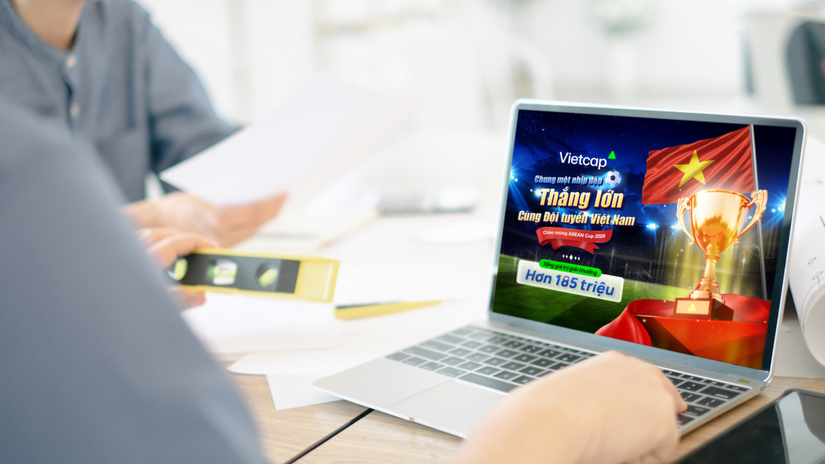 Vietcap trao tổng thưởng hơn 185 triệu cho khách hàng dịp ASEAN Cup