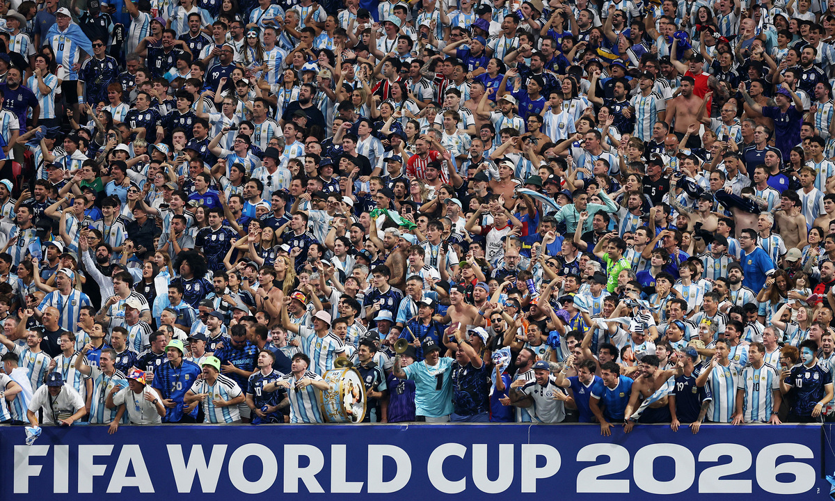 Mùa vé World Cup thắng lớn của FIFA