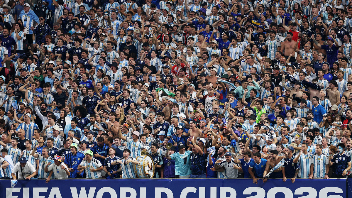 Mùa vé World Cup thắng lớn của FIFA