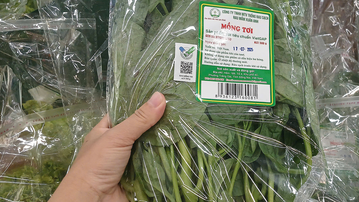 Thực phẩm 'Tick xanh' mở rộng từ siêu thị tới chợ, trường học