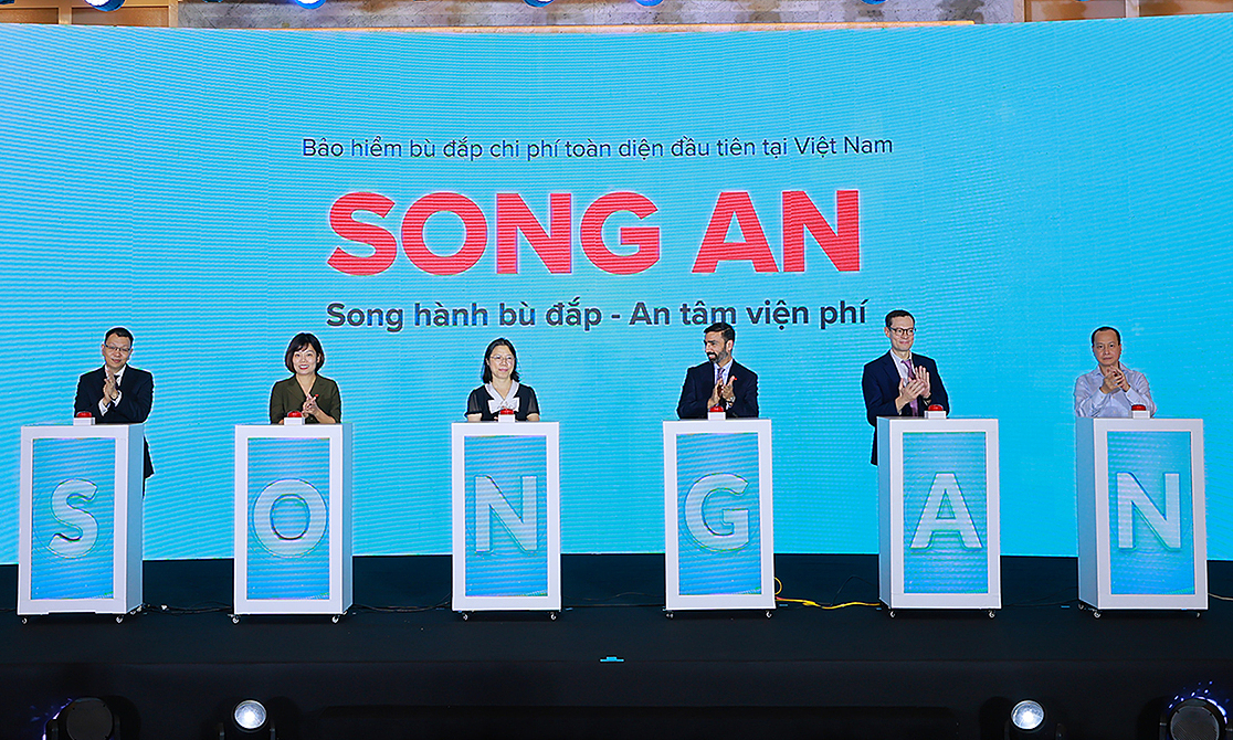 Techcom Insurance ra mắt bảo hiểm sức khỏe Song An, phí từ 499.000 đồng/năm