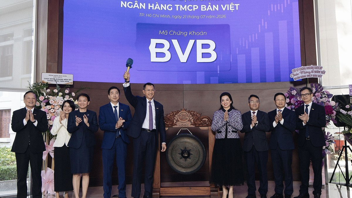 Hơn 640 triệu cổ phiếu Ngân hàng Bản Việt chào sàn HoSE
