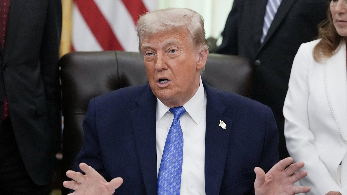 EU, Trung Quốc phản đối chính quyền Trump áp mức thuế mới