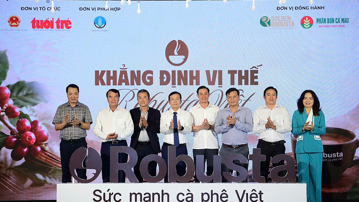 Phân bón Cà Mau đồng hành hội thảo về robusta Việt