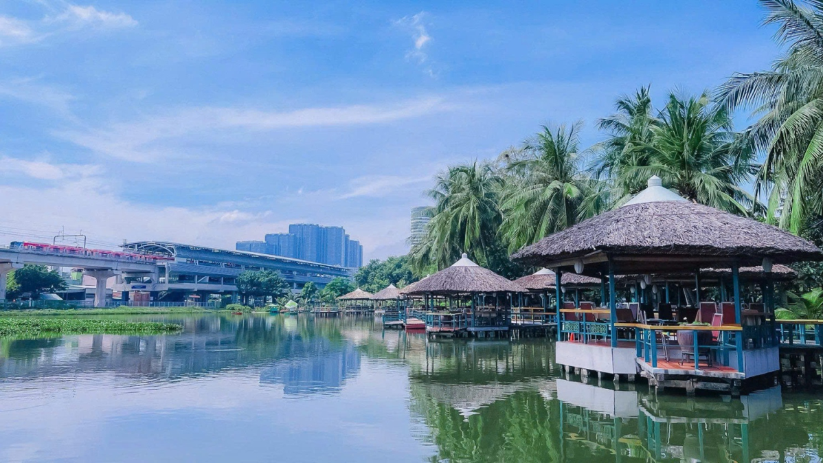 Saigontourist Group tri ân khách hàng dịp 51 năm thành lập
