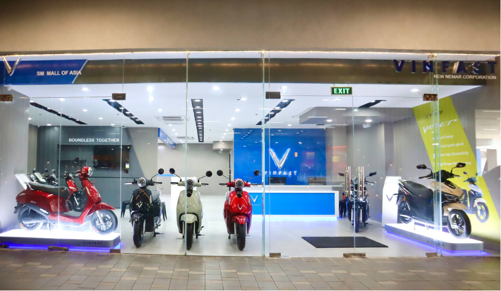 Một đại lý phân phối xe máy điện VinFast ở Philippines. Ảnh: VinFast