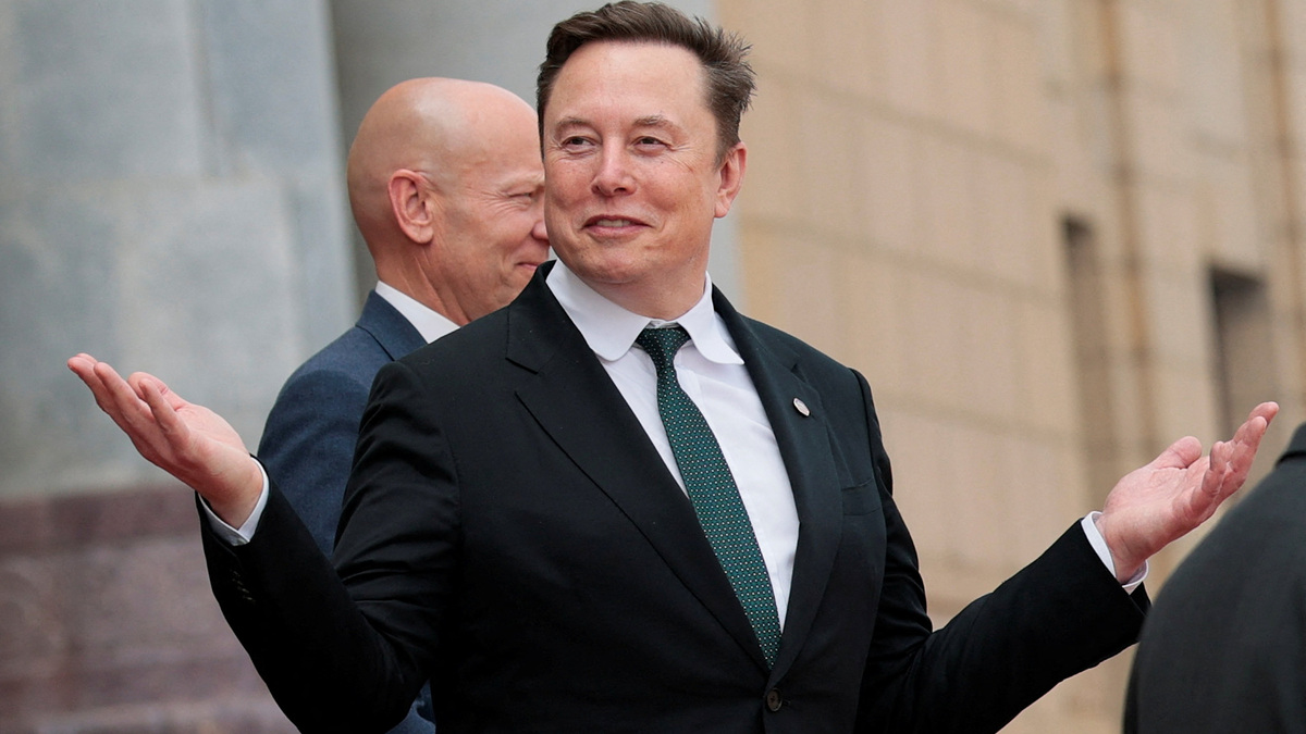 Elon Musk phủ nhận tin bán chi nhánh Tesla tại Trung Quốc