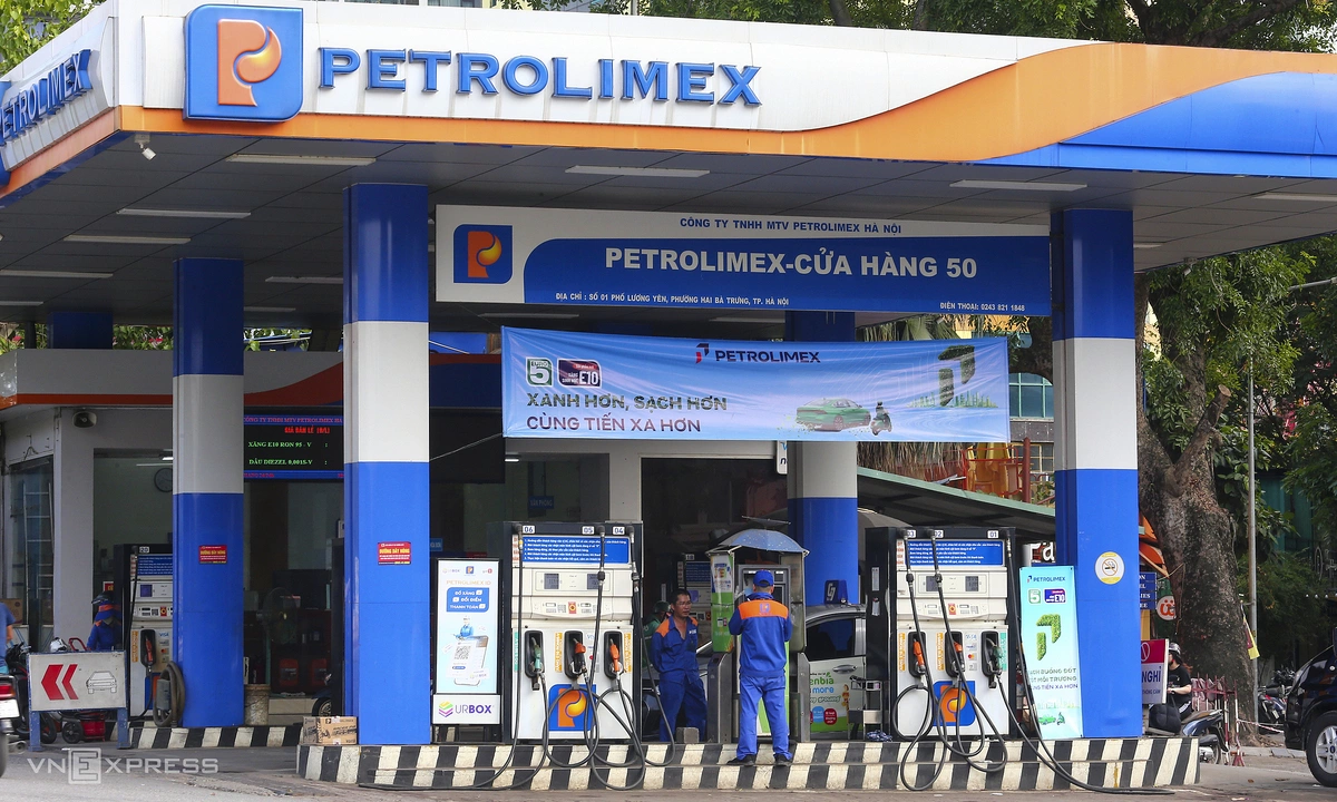 Petrolimex đạt doanh thu kỷ lục 136.000 tỷ đồng (5 tỷ USD) trong quý