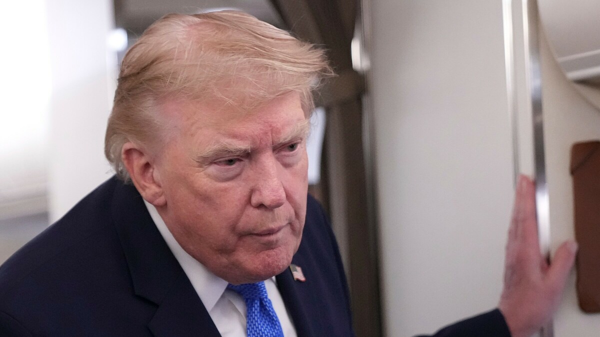 Nỗ lực hạ lãi suất bất thành của ông Trump