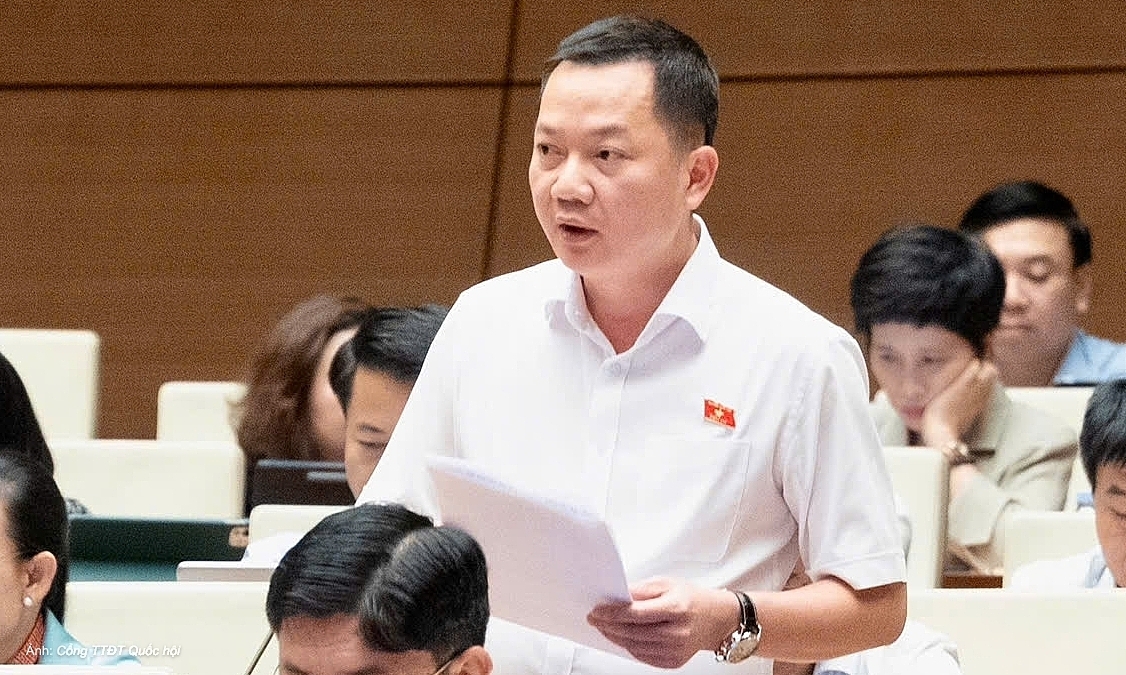 Đề xuất kinh doanh kim cương là ngành, nghề có điều kiện như vàng