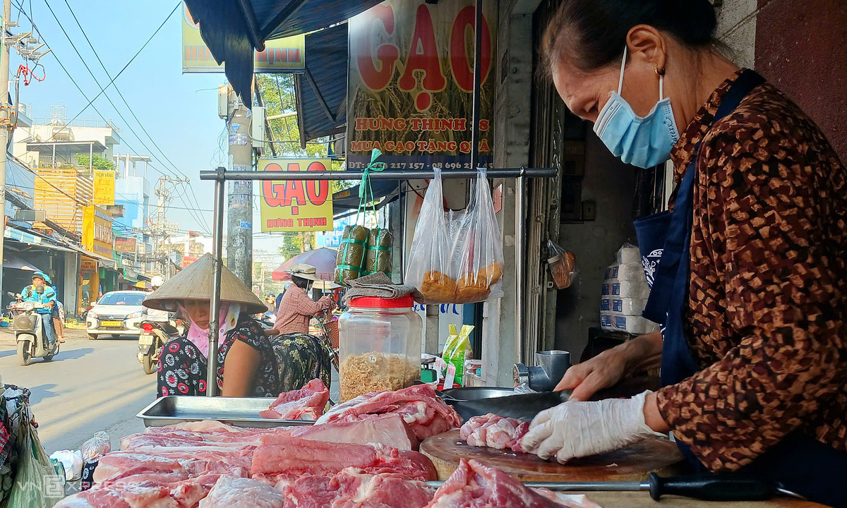 Giá thực phẩm, rau xanh hạ nhiệt