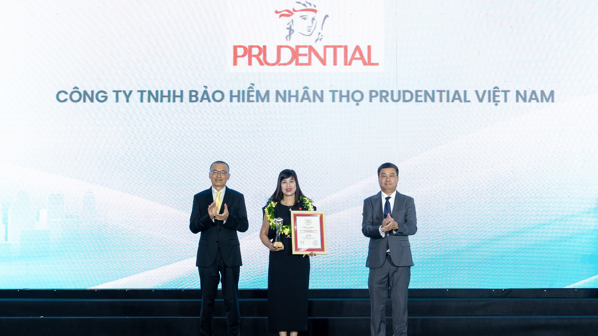 Prudential Việt Nam 10 năm liền Top "Công ty bảo hiểm uy tín"