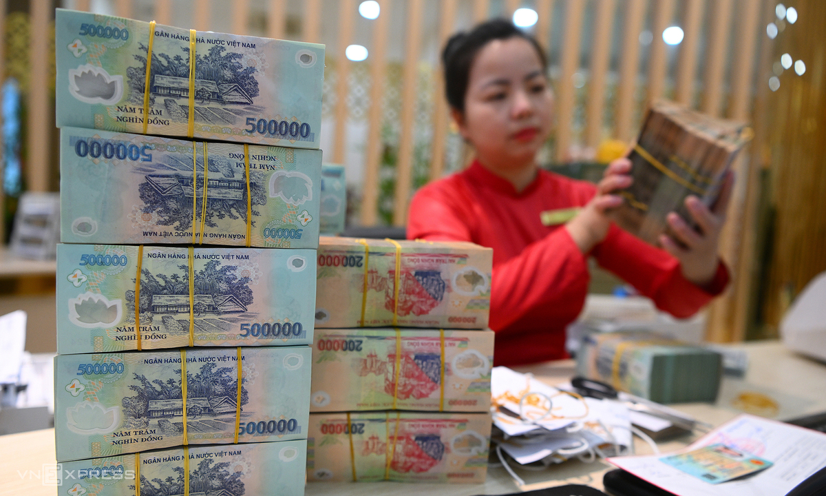 Khi gửi tiết kiệm cần chú ý điều gì với lãi suất thỏa thuận?