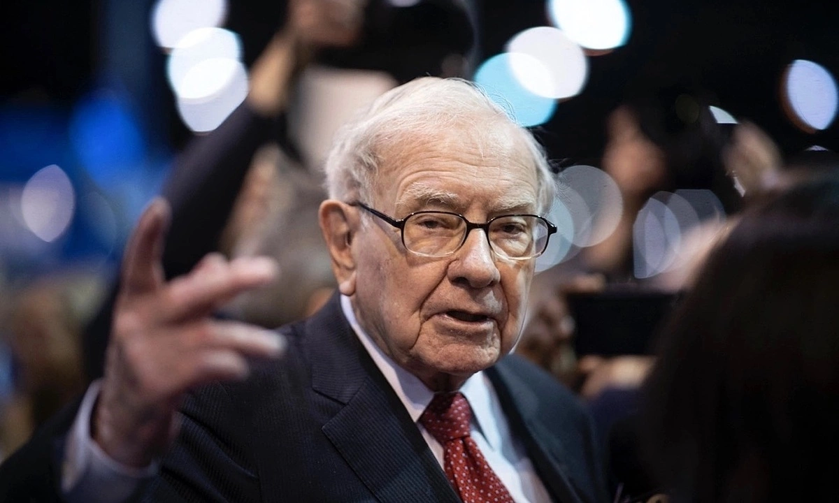 Công ty của Warren Buffett rót thêm hơn 10 tỷ USD vào Alphabet