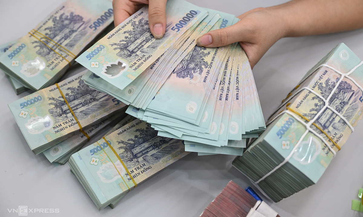 ACBS: Doanh nghiệp liên quan Vinhomes phát hành 57.000 tỷ đồng trái phiếu quý II