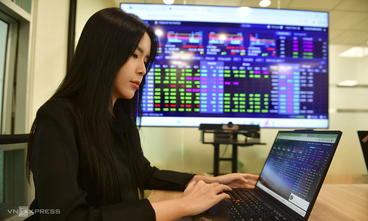VinaCapital: Cổ phiếu vẫn hấp dẫn dù lãi suất lên 9%