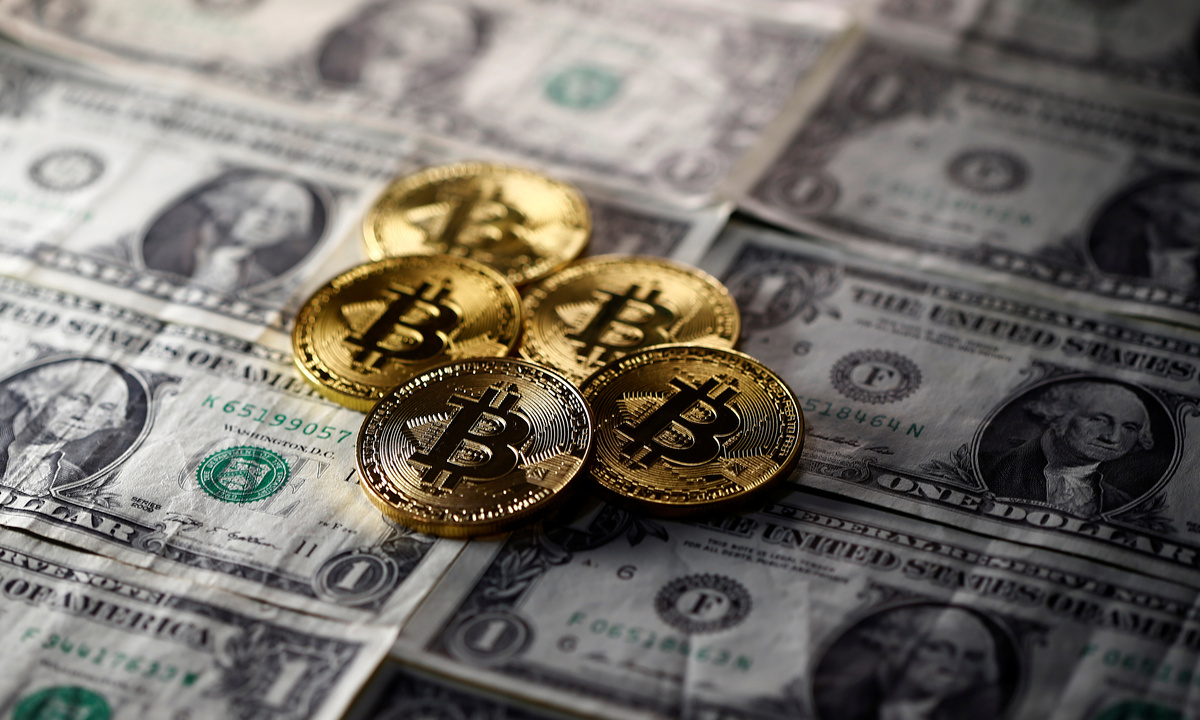 Bitcoin vượt 70.000 USD, tăng gần 9% sau tín hiệu pháp lý Mỹ