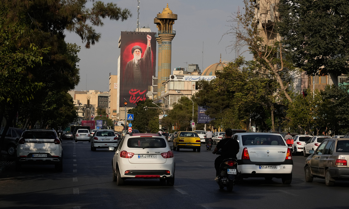 Iran có thể đáp trả sức ép kinh tế từ Mỹ bằng cách nào?