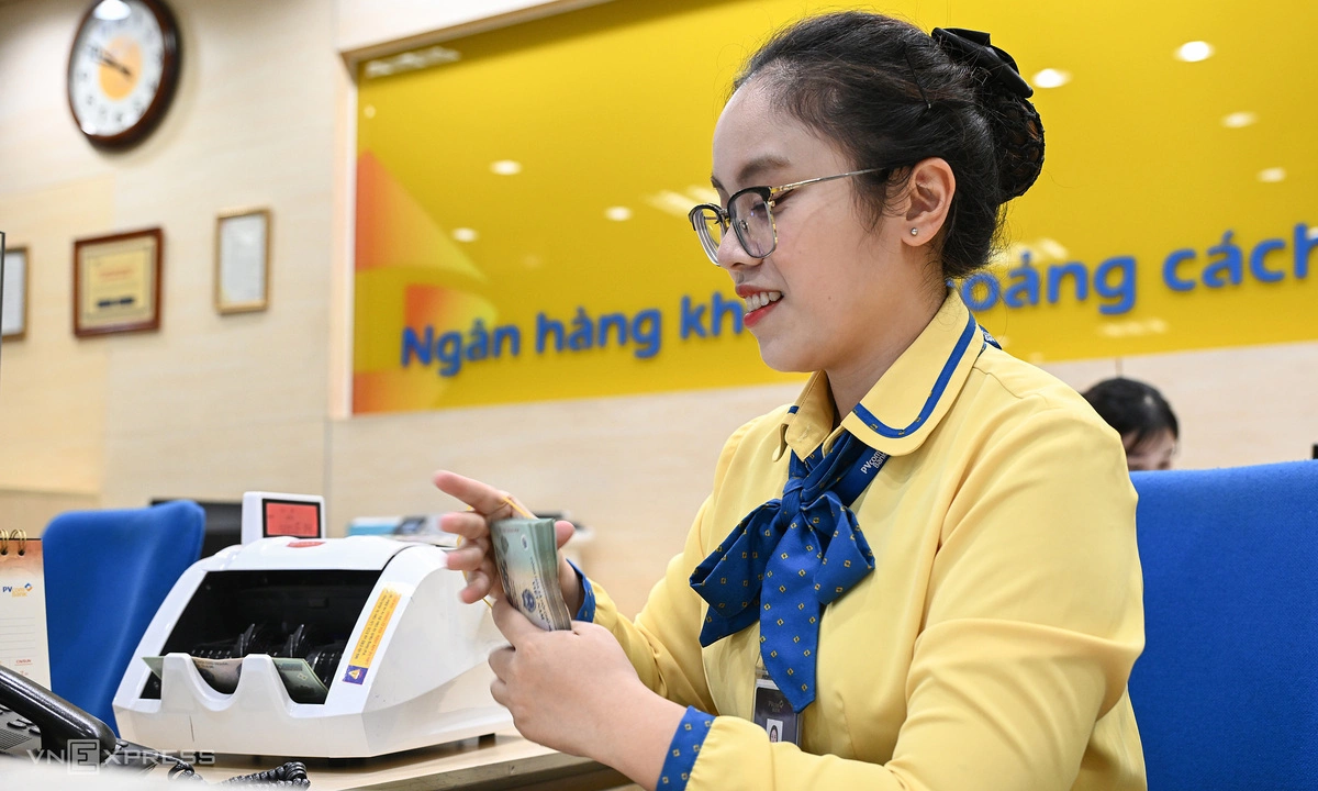 Huy động vốn ngân hàng tăng 8,77% đến 22/8, vượt tốc độ tăng trưởng tín dụng