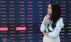 Chứng khoán giảm mạnh nhất gần một tháng