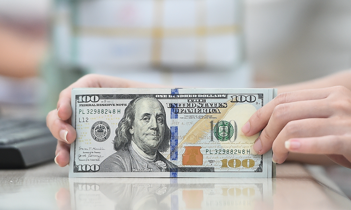 Ngân hàng Nhà nước nâng tỷ giá trung tâm USD/VND lên kỷ lục 25.617 đồng