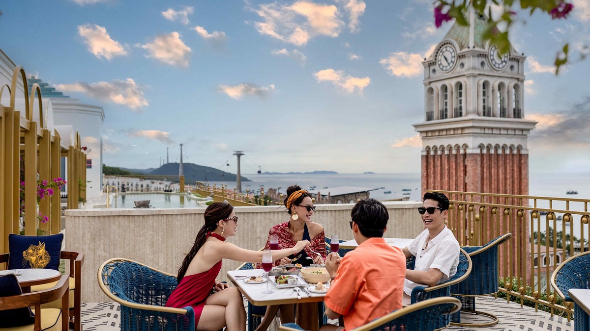Sun Group ra mắt sản phẩm kỳ nghỉ trọn gói Sun Holidays
