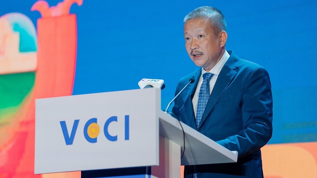 "Thể chế minh bạch tạo đòn bẩy cho doanh nghiệp tích lũy nội lực"