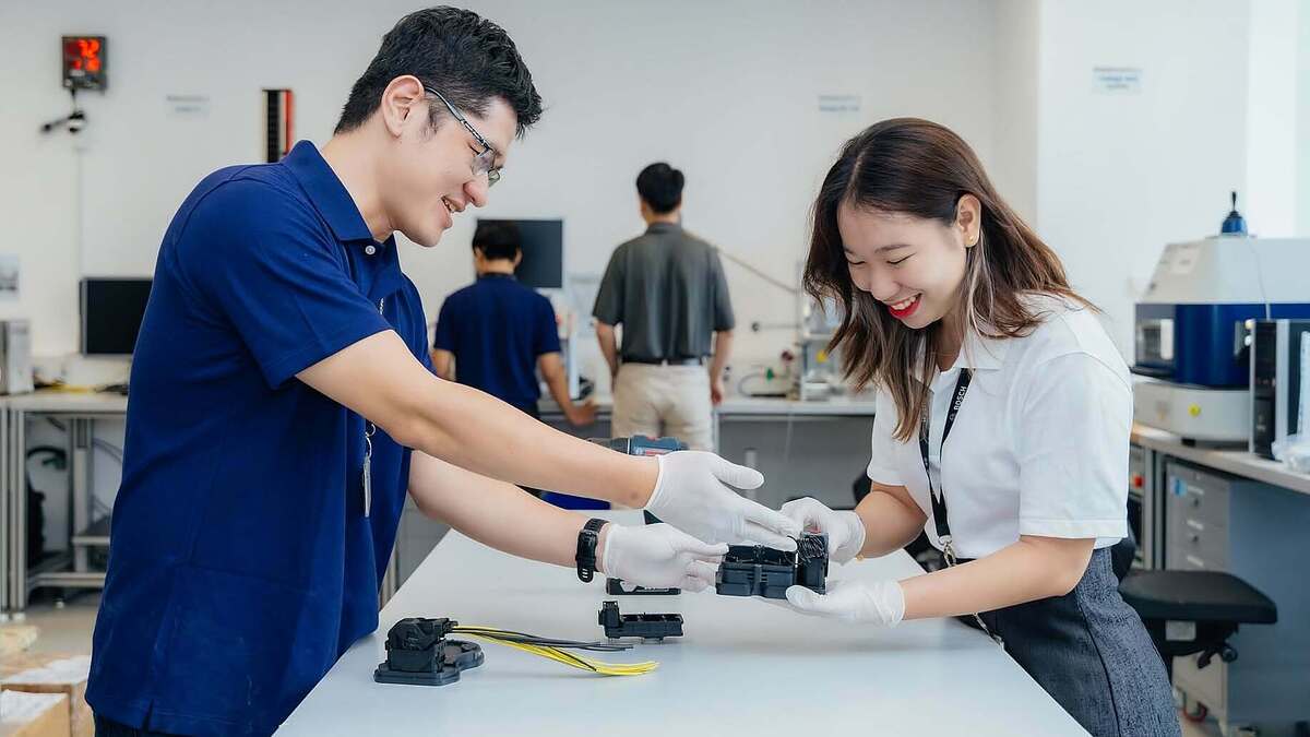 Trả lương 40-50 triệu đồng, doanh nghiệp vẫn "đỏ mắt" tìm kỹ sư AI