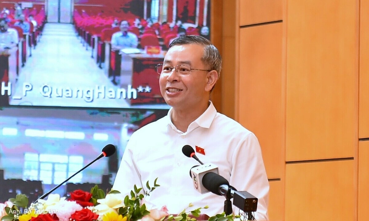 Bộ trưởng Tài chính đề xuất đơn giản hóa cách tính thuế cho hộ kinh doanh và doanh nghiệp nhỏ