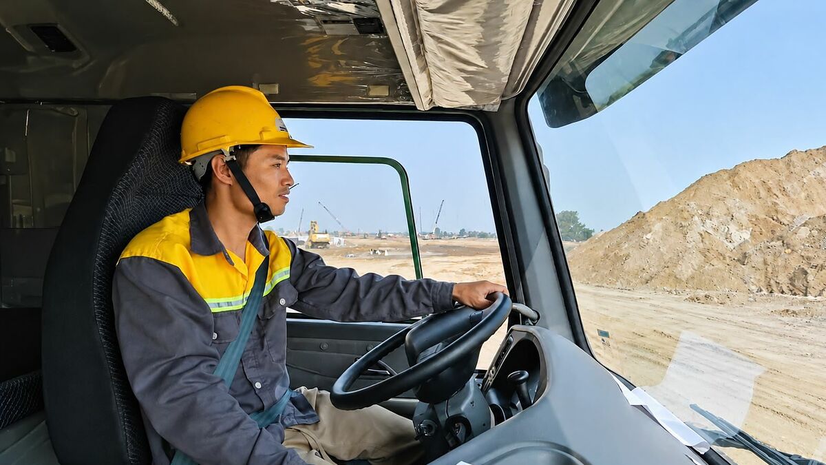 VinAlpha tuyển 15.000 nhân sự trên toàn quốc